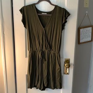 24/7 Maurices, size small, green